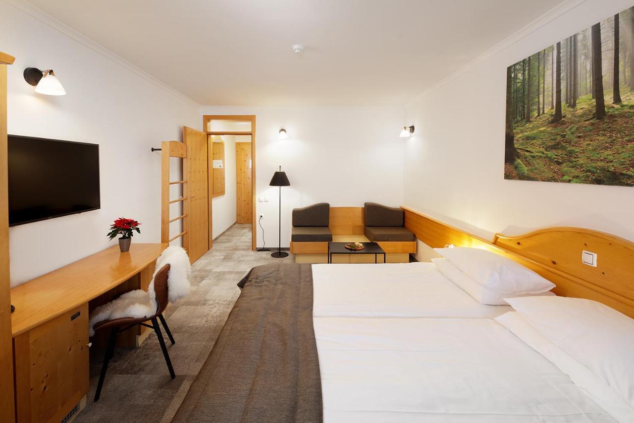 Hotel Planja Зрече Екстер'єр фото
